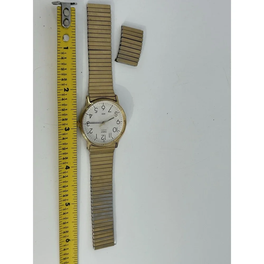 Vintage Mens Timex Quartz Watch Gold Color With Stainless Steel Band